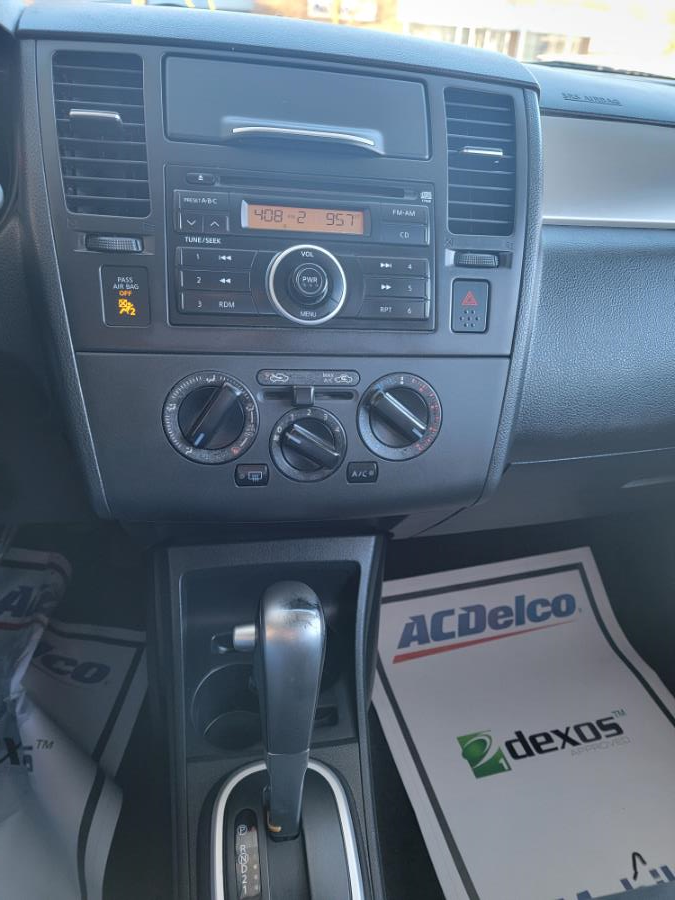 Used Nissan Versa 5dr HB I4 Auto 1.8 S 2009 | Supreme Automotive. New Britain, Connecticut Used Nissan Versa 5dr HB I4 Auto 1.8 S 2009 | Supreme Automotive. New Britain, Connecticut