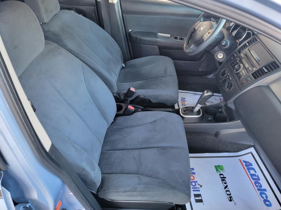 Used Nissan Versa 5dr HB I4 Auto 1.8 S 2009 | Supreme Automotive. New Britain, Connecticut Used Nissan Versa 5dr HB I4 Auto 1.8 S 2009 | Supreme Automotive. New Britain, Connecticut
