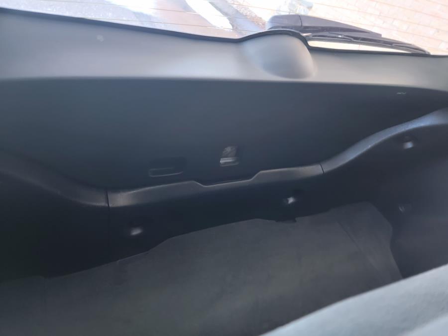 Used Nissan Versa 5dr HB I4 Auto 1.8 S 2009 | Supreme Automotive. New Britain, Connecticut Used Nissan Versa 5dr HB I4 Auto 1.8 S 2009 | Supreme Automotive. New Britain, Connecticut