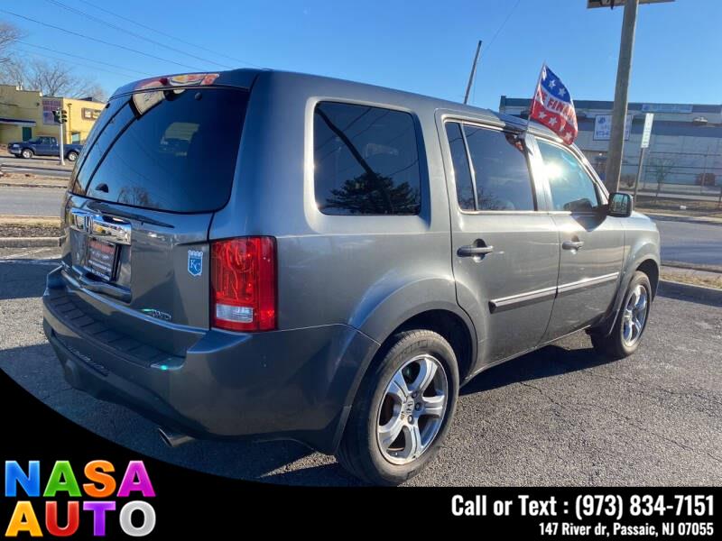 2012 Honda Pilot 4WD 4dr EX-L w/Navi, available for sale in Passaic, New Jersey | Nasa Auto. Passaic, New Jersey 2012 Honda Pilot 4WD 4dr EX-L w/Navi, available for sale in Passaic, New Jersey | Nasa Auto. Passaic, New Jersey