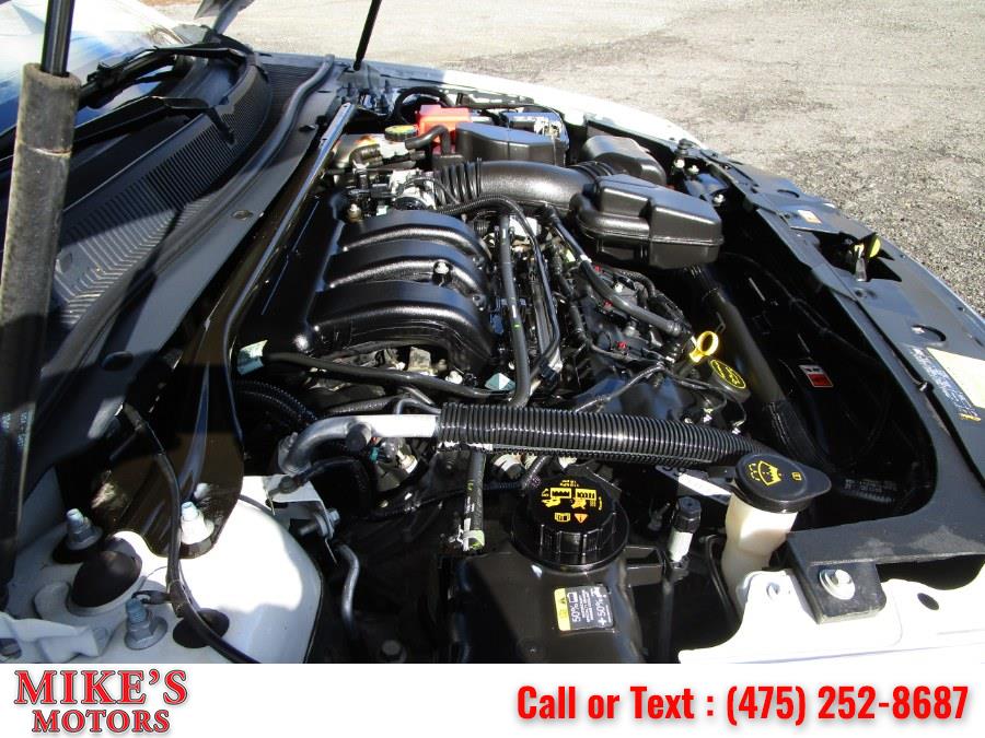 Used Ford Taurus 4dr Sdn SEL AWD 2014 | Mike's Motors LLC. Stratford, Connecticut Used Ford Taurus 4dr Sdn SEL AWD 2014 | Mike's Motors LLC. Stratford, Connecticut