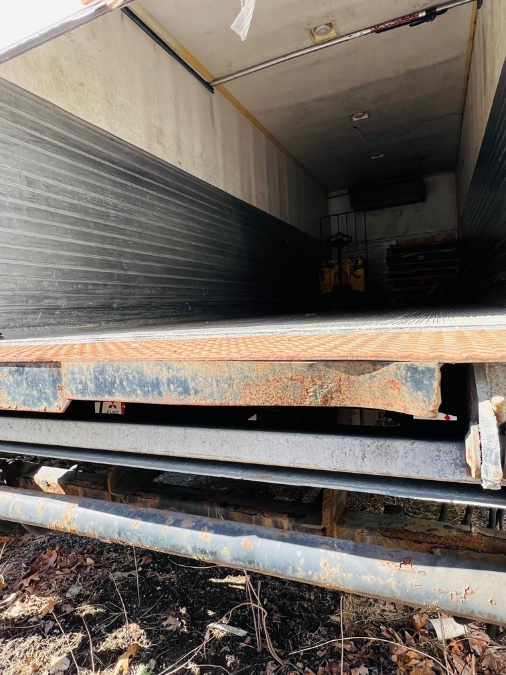 2011 HINO 338 24FT THERMO KING REEFER UNIT - SIDE DOOR - LIFT, available for sale in South Amboy, New Jersey | NJ Truck Spot. South Amboy, New Jersey 2011 HINO 338 24FT THERMO KING REEFER UNIT - SIDE DOOR - LIFT, available for sale in South Amboy, New Jersey | NJ Truck Spot. South Amboy, New Jersey