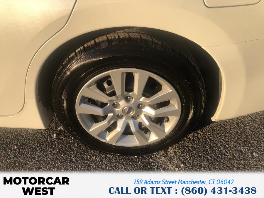2014 Nissan Altima 4dr Sdn I4 2.5 S, available for sale in Manchester, Connecticut | Motorcar West. Manchester, Connecticut 2014 Nissan Altima 4dr Sdn I4 2.5 S, available for sale in Manchester, Connecticut | Motorcar West. Manchester, Connecticut