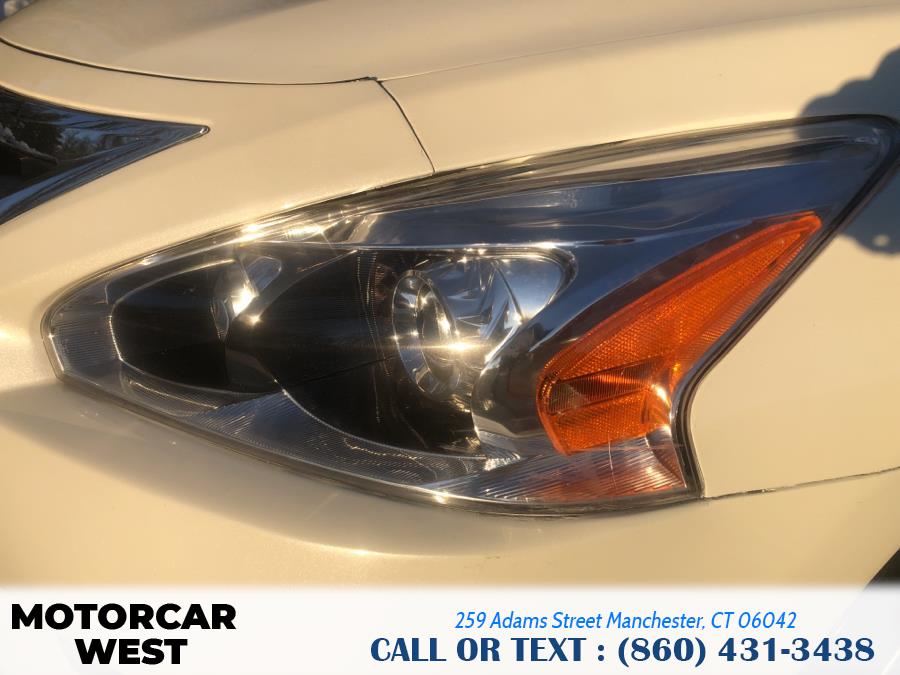 2014 Nissan Altima 4dr Sdn I4 2.5 S, available for sale in Manchester, Connecticut | Motorcar West. Manchester, Connecticut 2014 Nissan Altima 4dr Sdn I4 2.5 S, available for sale in Manchester, Connecticut | Motorcar West. Manchester, Connecticut