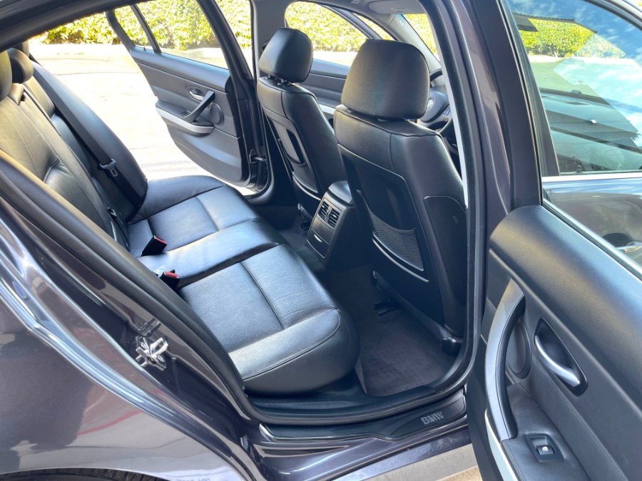Used BMW 3 Series 330i 4dr Sdn RWD 2006 | Pacific Green Line. Stanton, California Used BMW 3 Series 330i 4dr Sdn RWD 2006 | Pacific Green Line. Stanton, California
