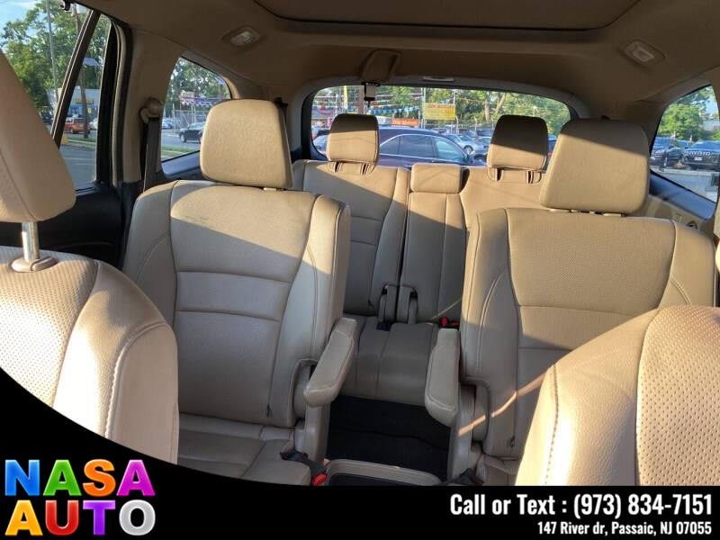 2016 Honda Pilot AWD 4dr Elite w/RES & Navi, available for sale in Passaic, New Jersey | Nasa Auto. Passaic, New Jersey 2016 Honda Pilot AWD 4dr Elite w/RES & Navi, available for sale in Passaic, New Jersey | Nasa Auto. Passaic, New Jersey