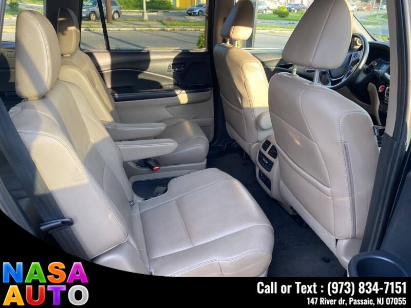 2016 Honda Pilot AWD 4dr Elite w/RES & Navi, available for sale in Passaic, New Jersey | Nasa Auto. Passaic, New Jersey 2016 Honda Pilot AWD 4dr Elite w/RES & Navi, available for sale in Passaic, New Jersey | Nasa Auto. Passaic, New Jersey