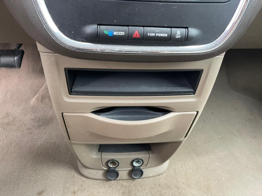 2014 Chrysler Town & Country 4dr Wgn Touring, available for sale in Rosedale, New York | Sunrise Auto Sales. Rosedale, New York 2014 Chrysler Town & Country 4dr Wgn Touring, available for sale in Rosedale, New York | Sunrise Auto Sales. Rosedale, New York