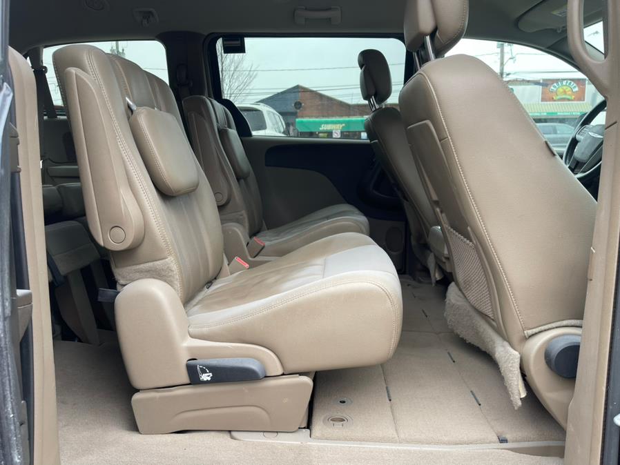 2014 Chrysler Town & Country 4dr Wgn Touring, available for sale in Rosedale, New York | Sunrise Auto Sales. Rosedale, New York 2014 Chrysler Town & Country 4dr Wgn Touring, available for sale in Rosedale, New York | Sunrise Auto Sales. Rosedale, New York