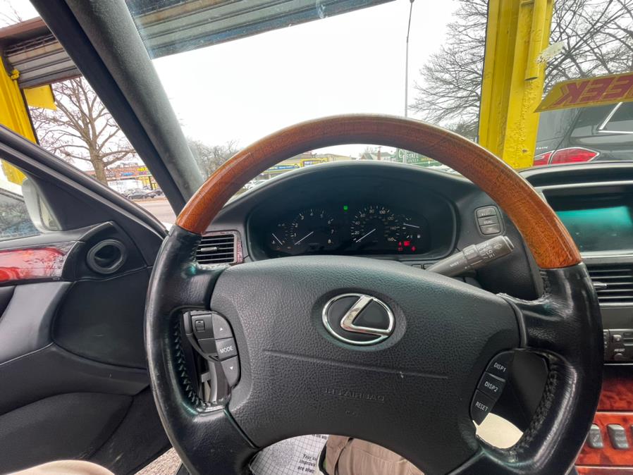 2006 Lexus LS 430 4dr Sdn. CLEAN CARFAX!!!, available for sale in Rosedale, New York | Sunrise Auto Sales. Rosedale, New York 2006 Lexus LS 430 4dr Sdn. CLEAN CARFAX!!!, available for sale in Rosedale, New York | Sunrise Auto Sales. Rosedale, New York