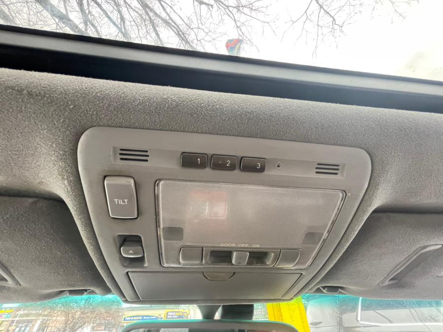 2006 Lexus LS 430 4dr Sdn. CLEAN CARFAX!!!, available for sale in Rosedale, New York | Sunrise Auto Sales. Rosedale, New York 2006 Lexus LS 430 4dr Sdn. CLEAN CARFAX!!!, available for sale in Rosedale, New York | Sunrise Auto Sales. Rosedale, New York