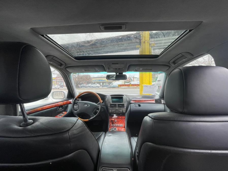 2006 Lexus LS 430 4dr Sdn. CLEAN CARFAX!!!, available for sale in Rosedale, New York | Sunrise Auto Sales. Rosedale, New York 2006 Lexus LS 430 4dr Sdn. CLEAN CARFAX!!!, available for sale in Rosedale, New York | Sunrise Auto Sales. Rosedale, New York