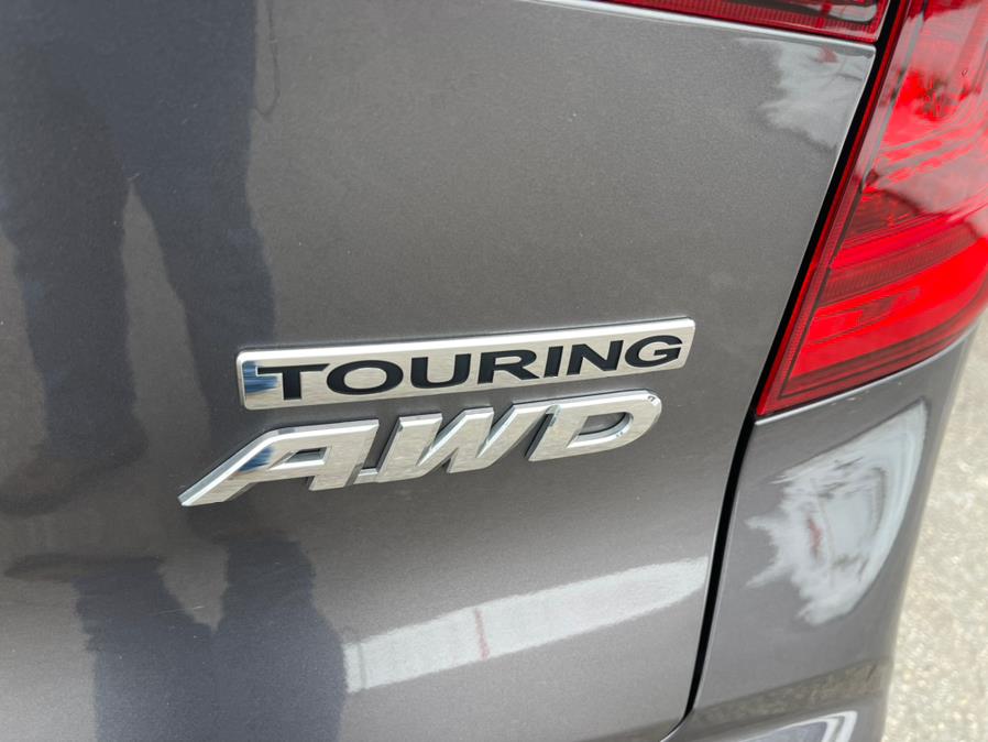 2016 Honda Pilot AWD 4dr Touring w/RES & Navi, available for sale in South Windsor, Connecticut | Mike And Tony Auto Sales, Inc. South Windsor, Connecticut 2016 Honda Pilot AWD 4dr Touring w/RES & Navi, available for sale in South Windsor, Connecticut | Mike And Tony Auto Sales, Inc. South Windsor, Connecticut