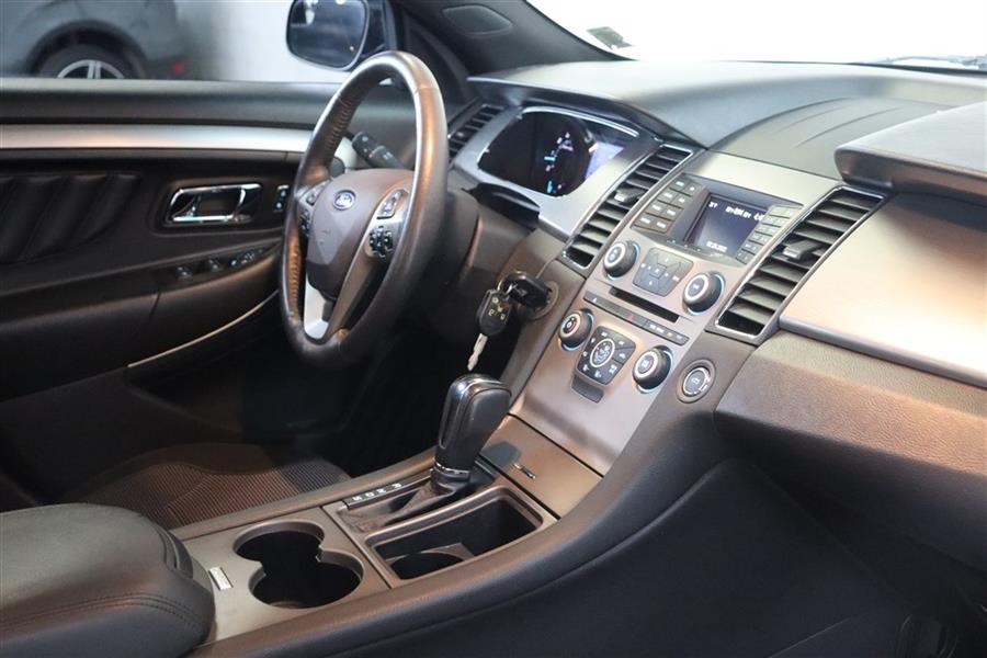 2018 Ford Taurus SEL, available for sale in Paterson, New Jersey | Fast Track Motors. Paterson, New Jersey 2018 Ford Taurus SEL, available for sale in Paterson, New Jersey | Fast Track Motors. Paterson, New Jersey