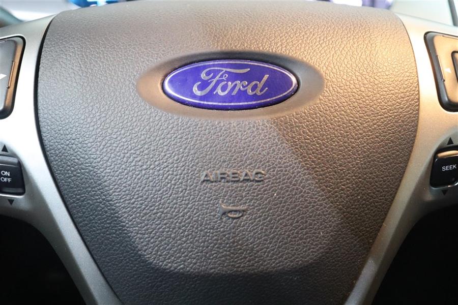 2018 Ford Taurus SEL, available for sale in Paterson, New Jersey | Fast Track Motors. Paterson, New Jersey 2018 Ford Taurus SEL, available for sale in Paterson, New Jersey | Fast Track Motors. Paterson, New Jersey