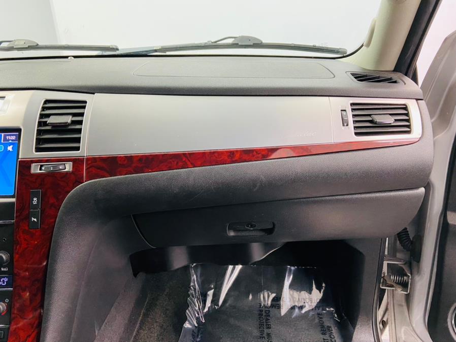 2014 Cadillac Escalade ESV AWD 4dr Premium, available for sale in Linden, New Jersey | East Coast Auto Group. Linden, New Jersey 2014 Cadillac Escalade ESV AWD 4dr Premium, available for sale in Linden, New Jersey | East Coast Auto Group. Linden, New Jersey