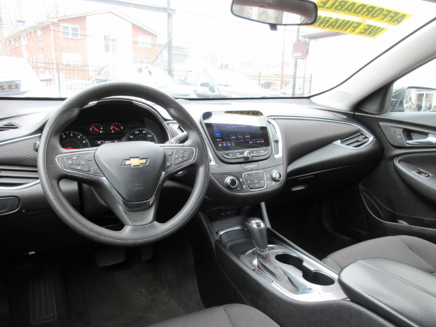 2020 Chevrolet Malibu 4dr Sdn LT, available for sale in Linden, New Jersey | Route 27 Auto Mall. Linden, New Jersey 2020 Chevrolet Malibu 4dr Sdn LT, available for sale in Linden, New Jersey | Route 27 Auto Mall. Linden, New Jersey