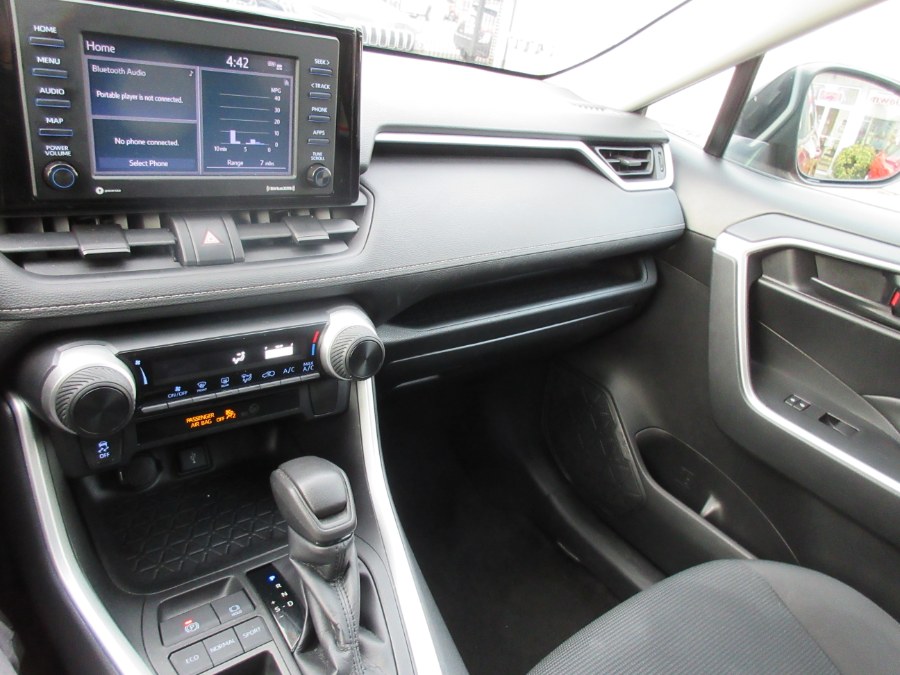 2020 Toyota RAV4 LE FWD (Natl), available for sale in Linden, New Jersey | Route 27 Auto Mall. Linden, New Jersey 2020 Toyota RAV4 LE FWD (Natl), available for sale in Linden, New Jersey | Route 27 Auto Mall. Linden, New Jersey