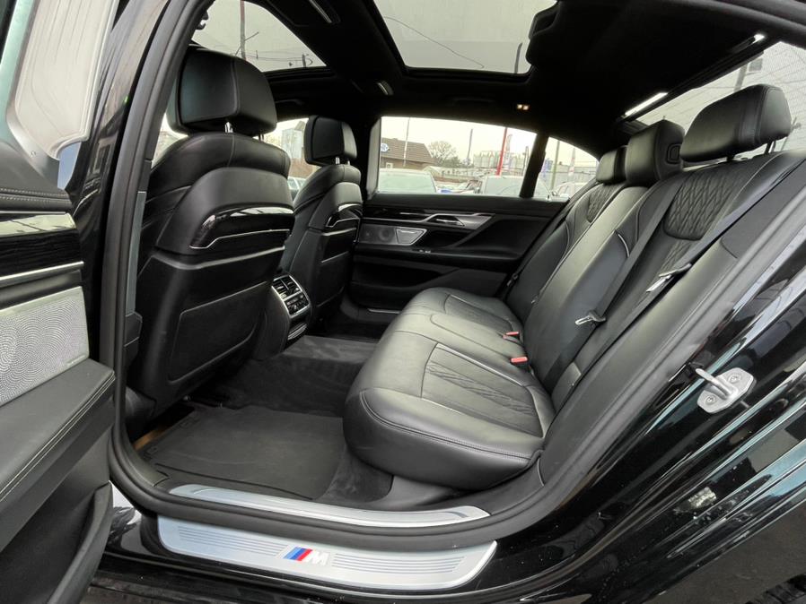 Used BMW 7 Series 4dr Sdn 750i xDrive AWD 2016 | Champion Auto Hillside. Hillside, New Jersey Used BMW 7 Series 4dr Sdn 750i xDrive AWD 2016 | Champion Auto Hillside. Hillside, New Jersey