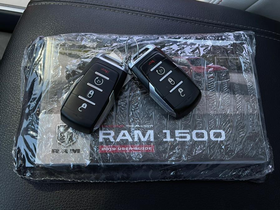 Used Ram 1500 Big Horn 4x4 Crew Cab 5''7" Box 2019 | Champion Auto Hillside. Hillside, New Jersey