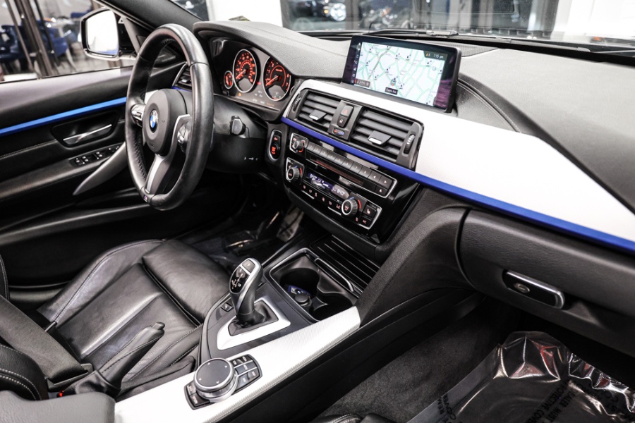 2018 BMW 3 Series 340i xDrive Sedan, available for sale in ELMONT, New York | 26 Motors Long Island. ELMONT, New York 2018 BMW 3 Series 340i xDrive Sedan, available for sale in ELMONT, New York | 26 Motors Long Island. ELMONT, New York