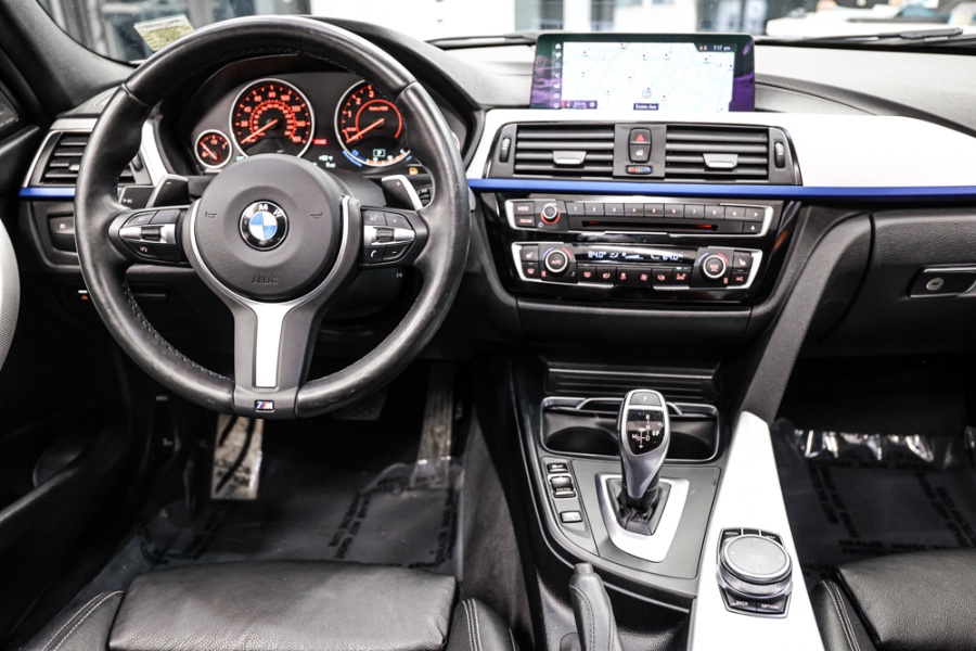 2018 BMW 3 Series 340i xDrive Sedan, available for sale in ELMONT, New York | 26 Motors Long Island. ELMONT, New York 2018 BMW 3 Series 340i xDrive Sedan, available for sale in ELMONT, New York | 26 Motors Long Island. ELMONT, New York