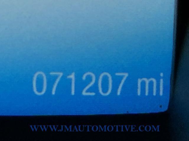 2016 Ford Escape 4WD 4dr SE, available for sale in Naugatuck, Connecticut | J&M Automotive Sls&Svc LLC. Naugatuck, Connecticut 2016 Ford Escape 4WD 4dr SE, available for sale in Naugatuck, Connecticut | J&M Automotive Sls&Svc LLC. Naugatuck, Connecticut