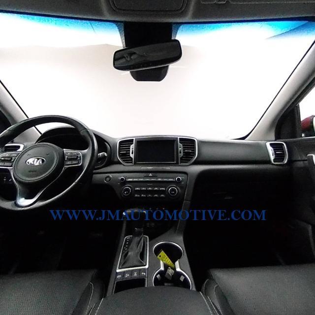 2017 Kia Sportage EX AWD, available for sale in Naugatuck, Connecticut | J&M Automotive Sls&Svc LLC. Naugatuck, Connecticut 2017 Kia Sportage EX AWD, available for sale in Naugatuck, Connecticut | J&M Automotive Sls&Svc LLC. Naugatuck, Connecticut