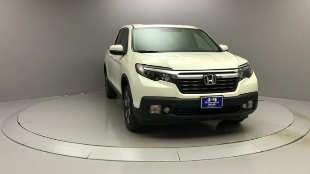 2019 Honda Ridgeline RTL AWD, available for sale in Naugatuck, Connecticut | J&M Automotive Sls&Svc LLC. Naugatuck, Connecticut 2019 Honda Ridgeline RTL AWD, available for sale in Naugatuck, Connecticut | J&M Automotive Sls&Svc LLC. Naugatuck, Connecticut