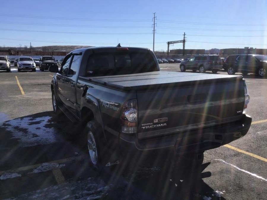 2015 Toyota Tacoma 4WD Double Cab LB V6 AT (Natl), available for sale in Naugatuck, Connecticut | Riverside Motorcars, LLC. Naugatuck, Connecticut 2015 Toyota Tacoma 4WD Double Cab LB V6 AT (Natl), available for sale in Naugatuck, Connecticut | Riverside Motorcars, LLC. Naugatuck, Connecticut