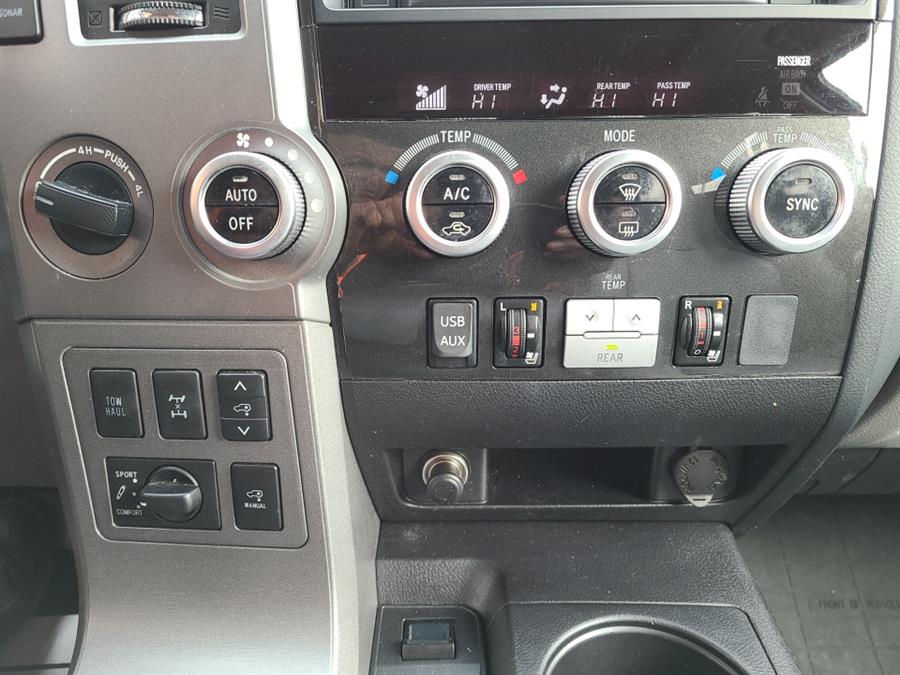 2015 Toyota Sequoia 4WD 5.7L FFV Platinum, available for sale in Waterbury, Connecticut | National Auto Brokers, Inc.. Waterbury, Connecticut 2015 Toyota Sequoia 4WD 5.7L FFV Platinum, available for sale in Waterbury, Connecticut | National Auto Brokers, Inc.. Waterbury, Connecticut