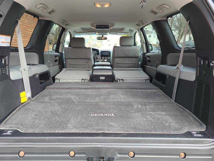 2015 Toyota Sequoia 4WD 5.7L FFV Platinum, available for sale in Waterbury, Connecticut | National Auto Brokers, Inc.. Waterbury, Connecticut 2015 Toyota Sequoia 4WD 5.7L FFV Platinum, available for sale in Waterbury, Connecticut | National Auto Brokers, Inc.. Waterbury, Connecticut