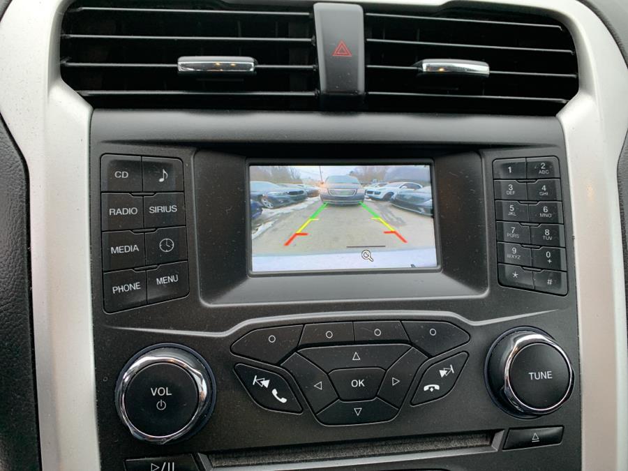 2016 Ford Fusion 4dr Sdn SE FWD, available for sale in Waterbury, Connecticut | Jim Juliani Motors. Waterbury, Connecticut 2016 Ford Fusion 4dr Sdn SE FWD, available for sale in Waterbury, Connecticut | Jim Juliani Motors. Waterbury, Connecticut
