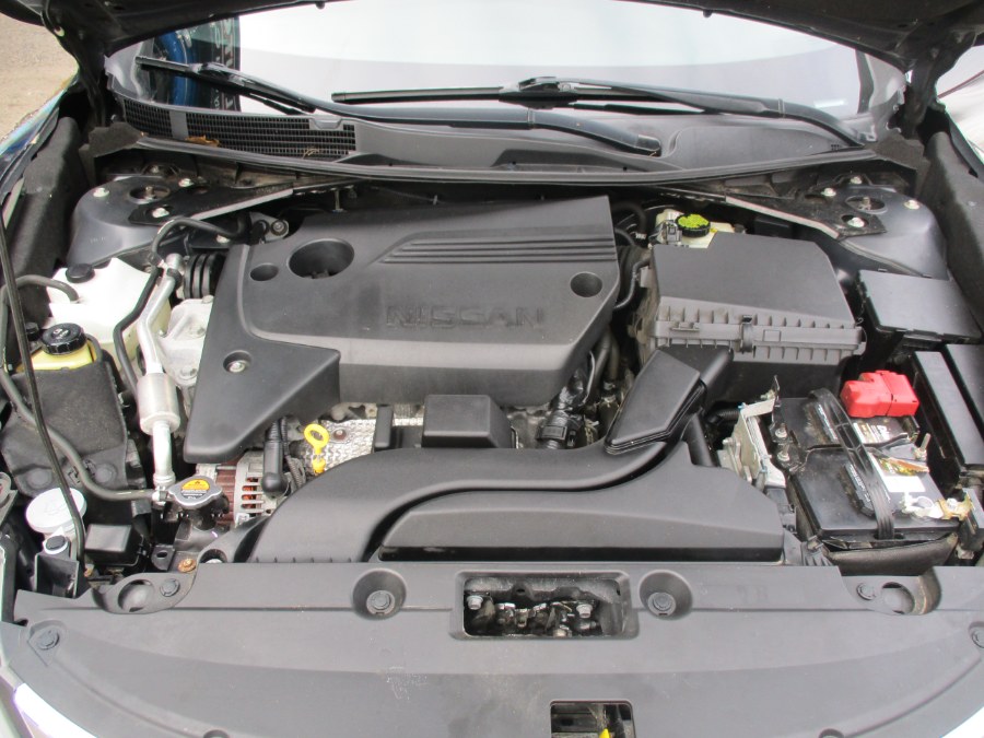 2017 Nissan Altima 2017.5 2.5 SV Sedan, available for sale in Meriden, Connecticut | Cos Central Auto. Meriden, Connecticut 2017 Nissan Altima 2017.5 2.5 SV Sedan, available for sale in Meriden, Connecticut | Cos Central Auto. Meriden, Connecticut