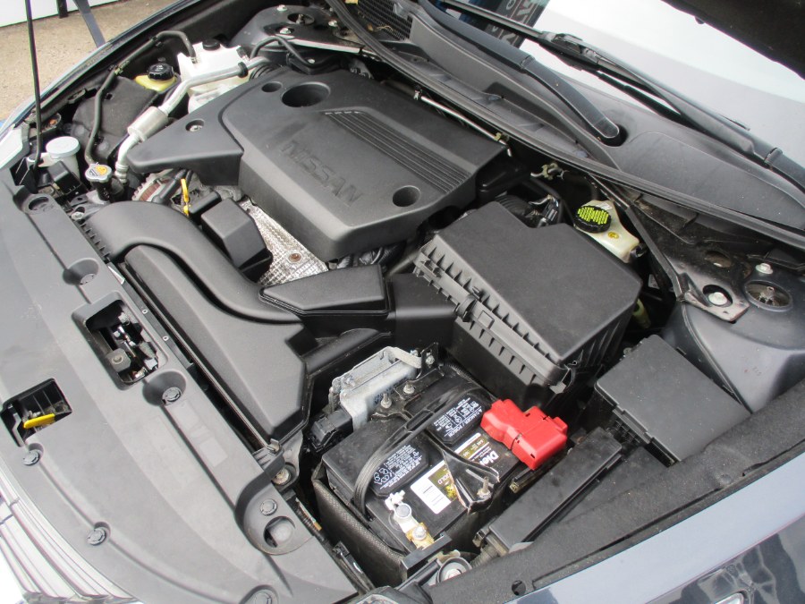2017 Nissan Altima 2017.5 2.5 SV Sedan, available for sale in Meriden, Connecticut | Cos Central Auto. Meriden, Connecticut 2017 Nissan Altima 2017.5 2.5 SV Sedan, available for sale in Meriden, Connecticut | Cos Central Auto. Meriden, Connecticut