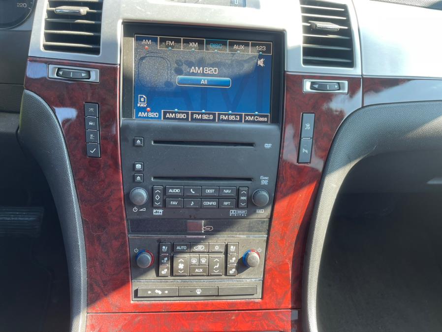 2007 Cadillac Escalade ESV AWD CLEAN CARFAX, 81K ORIGINAL MILES!, available for sale in Rosedale, New York | Sunrise Auto Sales. Rosedale, New York 2007 Cadillac Escalade ESV AWD CLEAN CARFAX, 81K ORIGINAL MILES!, available for sale in Rosedale, New York | Sunrise Auto Sales. Rosedale, New York