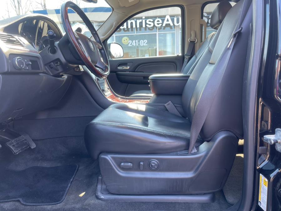 2007 Cadillac Escalade ESV AWD CLEAN CARFAX, 81K ORIGINAL MILES!, available for sale in Rosedale, New York | Sunrise Auto Sales. Rosedale, New York 2007 Cadillac Escalade ESV AWD CLEAN CARFAX, 81K ORIGINAL MILES!, available for sale in Rosedale, New York | Sunrise Auto Sales. Rosedale, New York