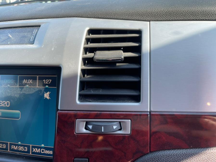 2007 Cadillac Escalade ESV AWD CLEAN CARFAX, 81K ORIGINAL MILES!, available for sale in Rosedale, New York | Sunrise Auto Sales. Rosedale, New York 2007 Cadillac Escalade ESV AWD CLEAN CARFAX, 81K ORIGINAL MILES!, available for sale in Rosedale, New York | Sunrise Auto Sales. Rosedale, New York