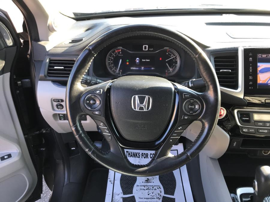 2018 Honda Ridgeline RTL-E AWD, available for sale in Hartford, Connecticut | Lex Autos LLC. Hartford, Connecticut 2018 Honda Ridgeline RTL-E AWD, available for sale in Hartford, Connecticut | Lex Autos LLC. Hartford, Connecticut