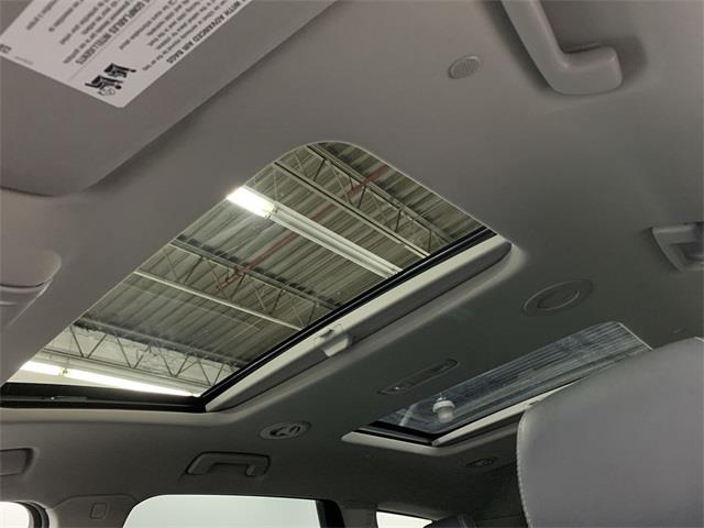 Used Buick Enclave Essence 2018 | Eastchester Motor Cars. Bronx, New York Used Buick Enclave Essence 2018 | Eastchester Motor Cars. Bronx, New York