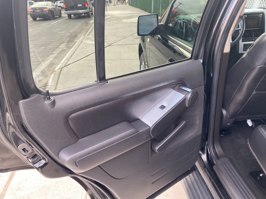Used Mercury Mountaineer AWD 4dr V8 Premier 2008 | Middle Village Motors . Middle Village, New York Used Mercury Mountaineer AWD 4dr V8 Premier 2008 | Middle Village Motors . Middle Village, New York