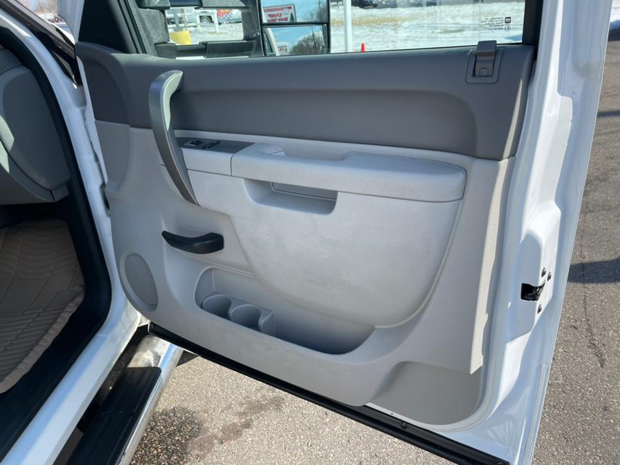 Used Chevrolet Silverado 3500HD 4WD Crew Cab 171.5" WB, 59.4" CA WT 2013 | Mike And Tony Auto Sales, Inc. South Windsor, Connecticut Used Chevrolet Silverado 3500HD 4WD Crew Cab 171.5" WB, 59.4" CA WT 2013 | Mike And Tony Auto Sales, Inc. South Windsor, Connecticut