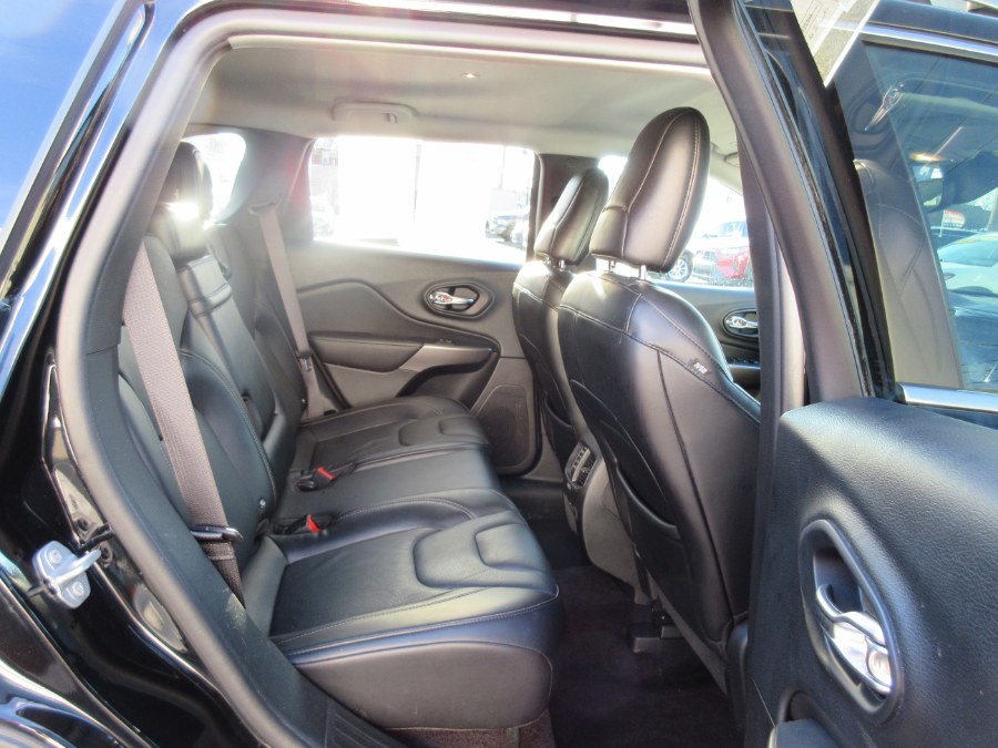 Used Jeep Cherokee Limited 4x4 2019 | Route 27 Auto Mall. Linden, New Jersey Used Jeep Cherokee Limited 4x4 2019 | Route 27 Auto Mall. Linden, New Jersey