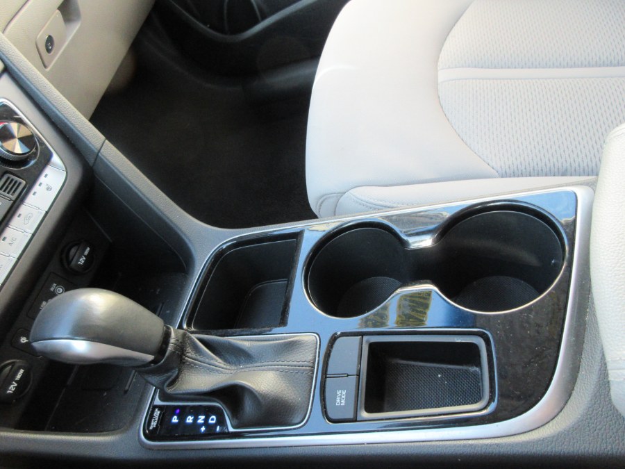 2019 Hyundai Sonata SEL 2.4L, available for sale in Linden, New Jersey | Route 27 Auto Mall. Linden, New Jersey 2019 Hyundai Sonata SEL 2.4L, available for sale in Linden, New Jersey | Route 27 Auto Mall. Linden, New Jersey