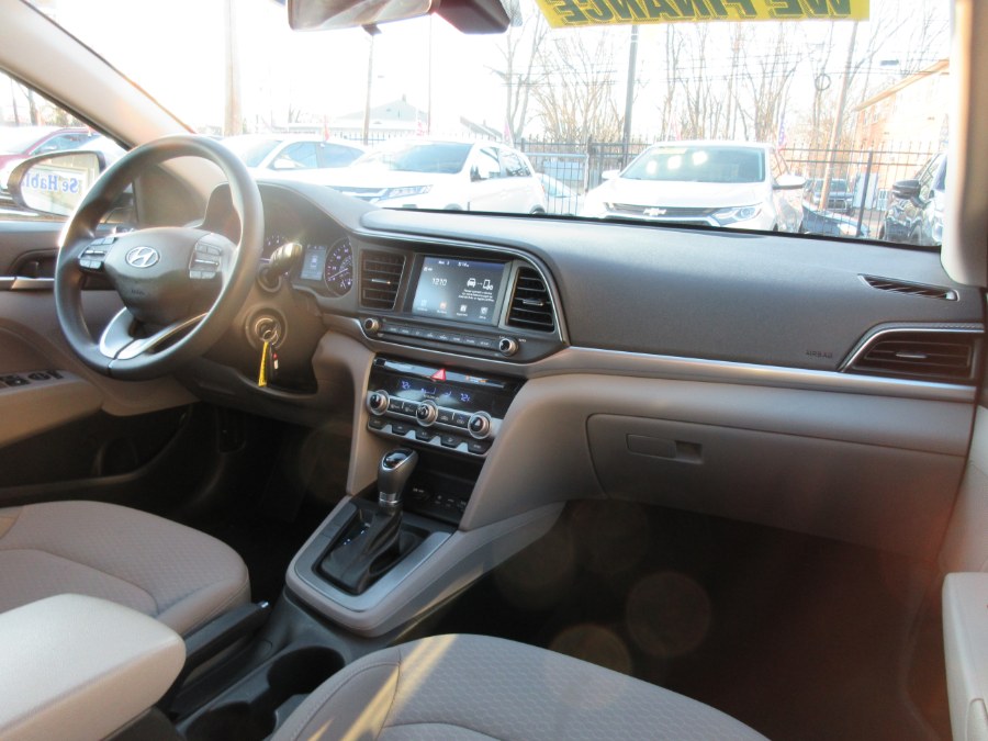 2020 Hyundai Elantra SEL IVT, available for sale in Linden, New Jersey | Route 27 Auto Mall. Linden, New Jersey 2020 Hyundai Elantra SEL IVT, available for sale in Linden, New Jersey | Route 27 Auto Mall. Linden, New Jersey