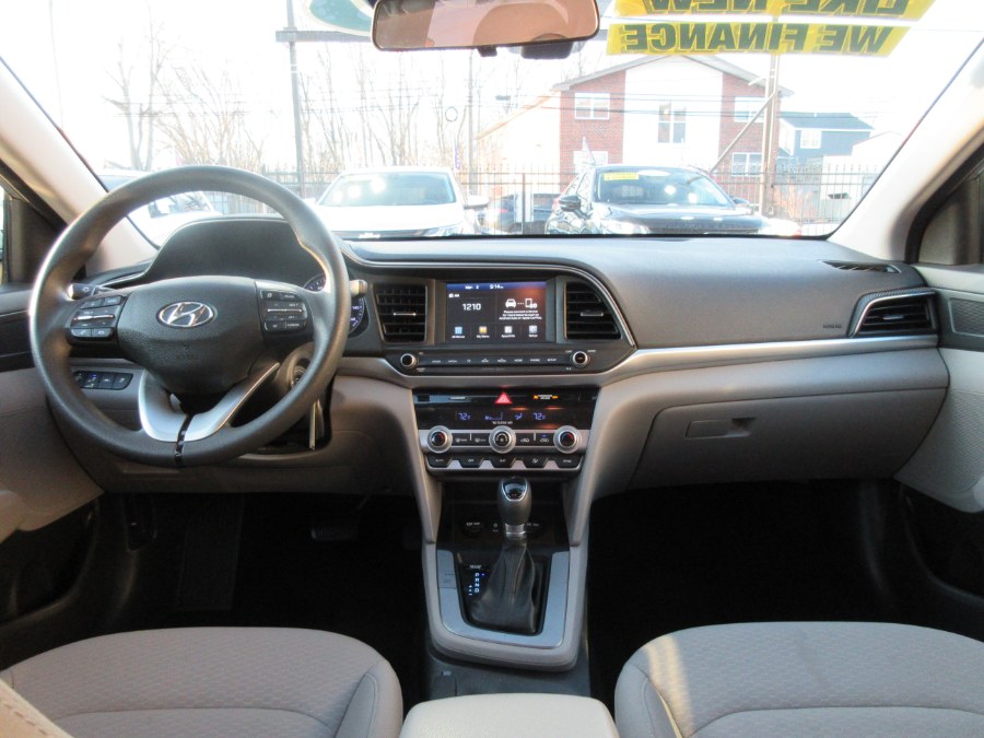 2020 Hyundai Elantra SEL IVT, available for sale in Linden, New Jersey | Route 27 Auto Mall. Linden, New Jersey 2020 Hyundai Elantra SEL IVT, available for sale in Linden, New Jersey | Route 27 Auto Mall. Linden, New Jersey