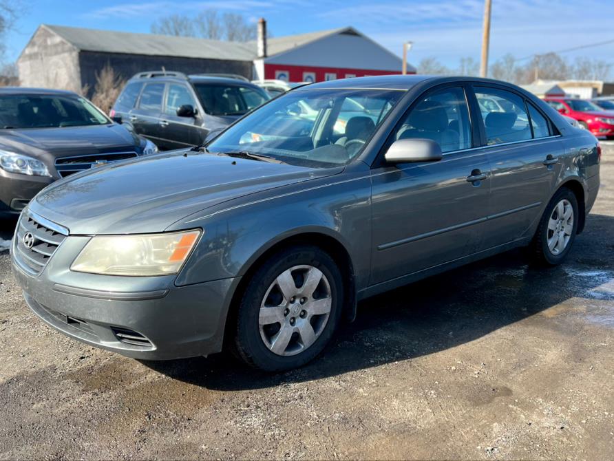 2009 Hyundai Sonata 4dr Sdn I4 Auto GLS, available for sale in Wallingford, Connecticut | Wallingford Auto Center LLC. Wallingford, Connecticut 2009 Hyundai Sonata 4dr Sdn I4 Auto GLS, available for sale in Wallingford, Connecticut | Wallingford Auto Center LLC. Wallingford, Connecticut