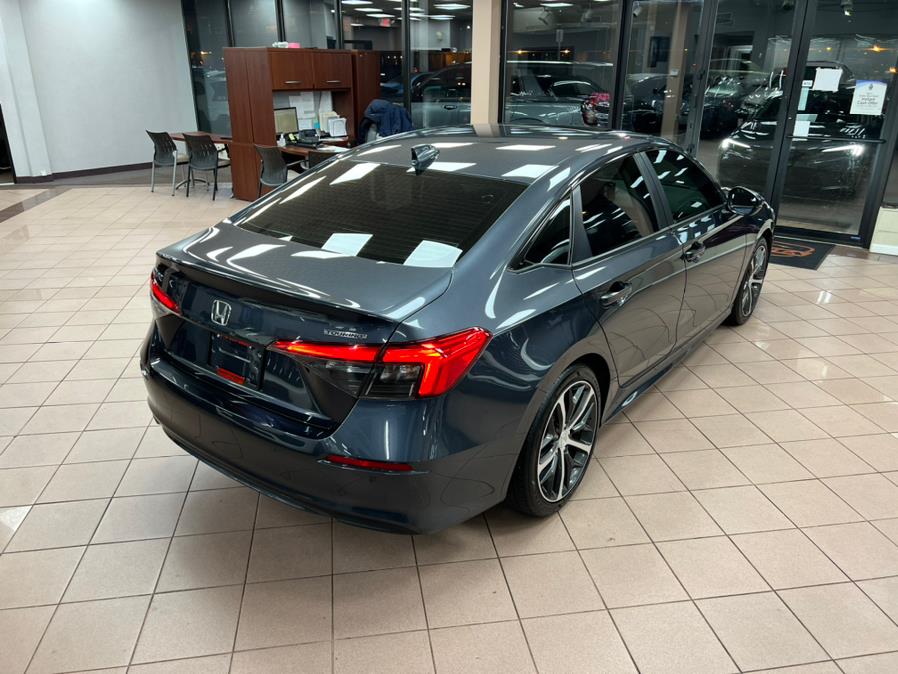 Used Honda Civic Sedan Touring CVT 2022 | Power Motors East. Massapequa Park, New York Used Honda Civic Sedan Touring CVT 2022 | Power Motors East. Massapequa Park, New York