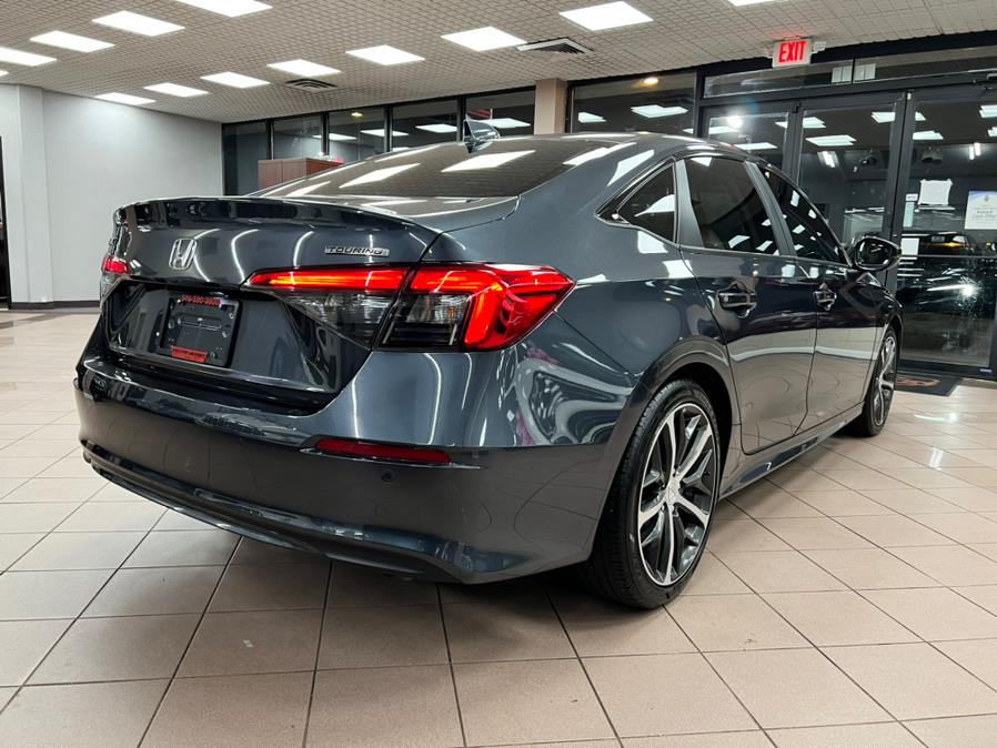 Used Honda Civic Sedan Touring CVT 2022 | Power Motors East. Massapequa Park, New York Used Honda Civic Sedan Touring CVT 2022 | Power Motors East. Massapequa Park, New York