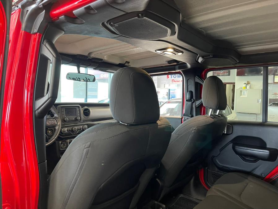 2019 Jeep Wrangler Unlimited Sport S 4x4, available for sale in Inwood, New York | 5 Towns Drive. Inwood, New York 2019 Jeep Wrangler Unlimited Sport S 4x4, available for sale in Inwood, New York | 5 Towns Drive. Inwood, New York